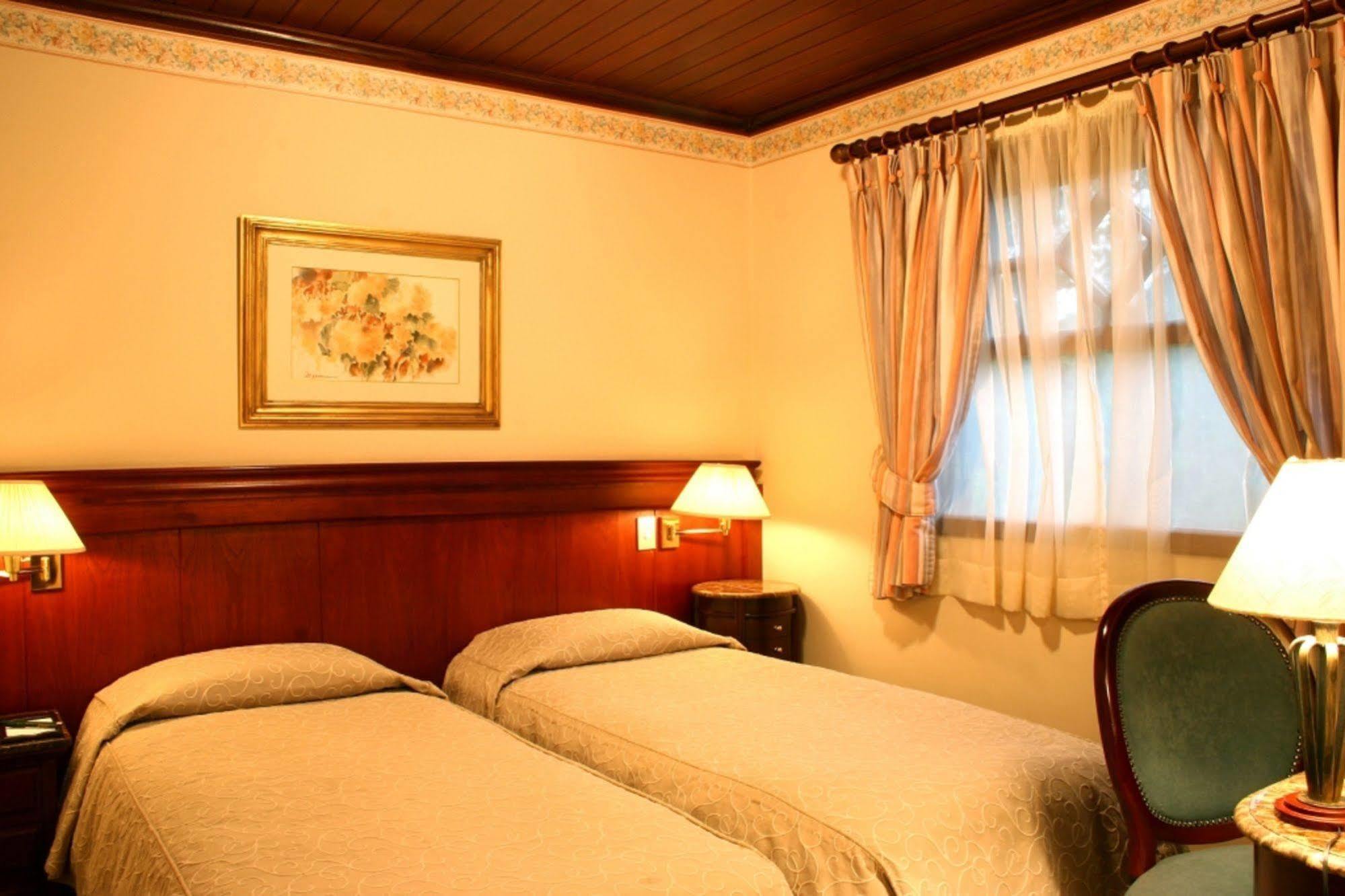 Hotel Frontenac Campos do Jordão Εξωτερικό φωτογραφία