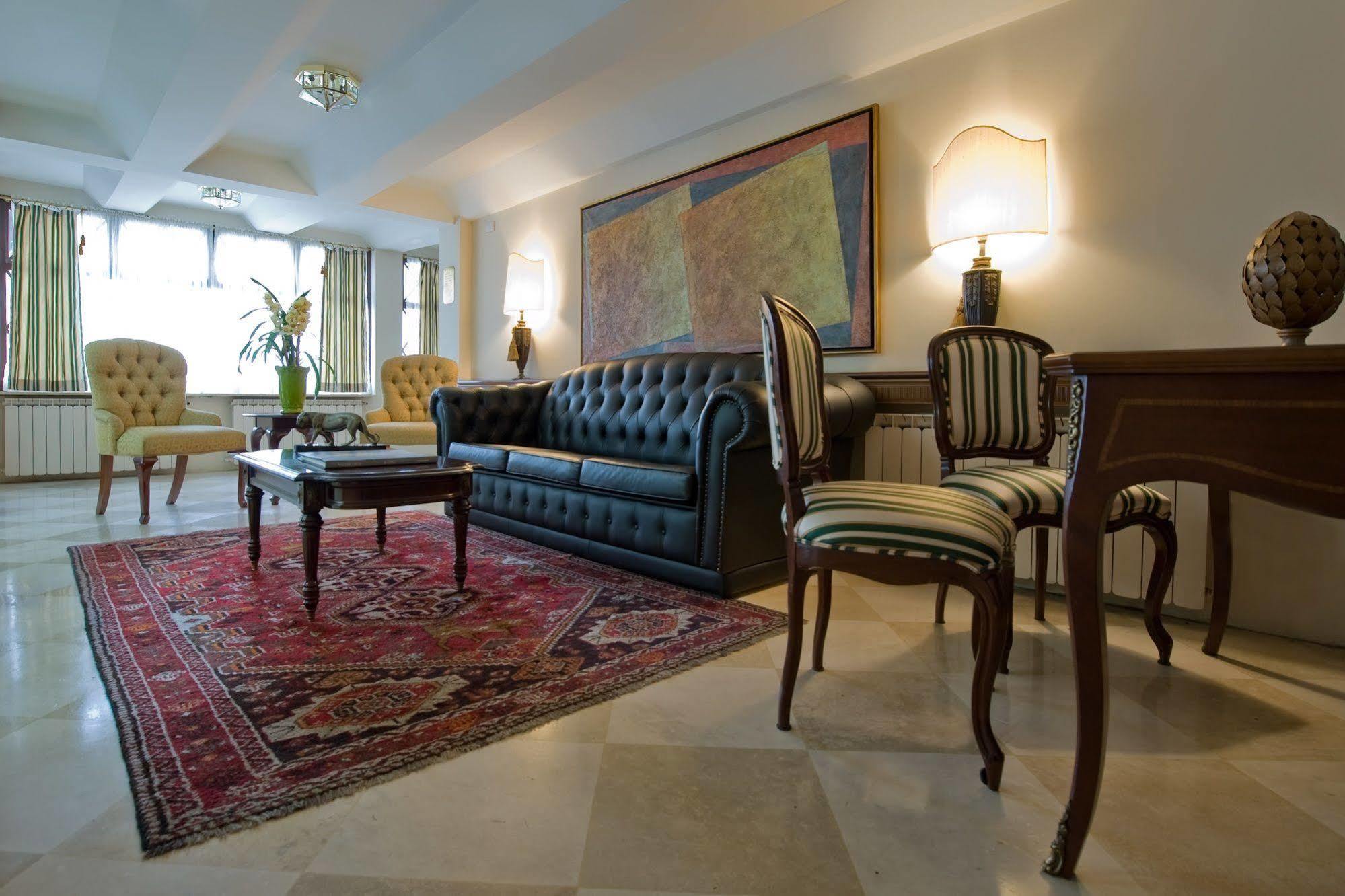 Hotel Frontenac Campos do Jordão Εξωτερικό φωτογραφία